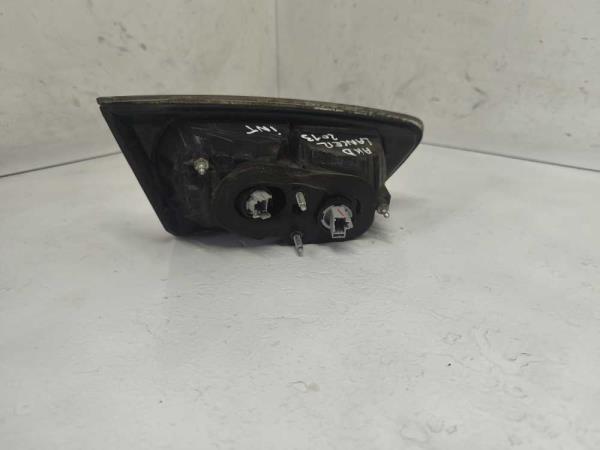 FEU ARRIERE DROIT MITSUBISHI - Vue 2